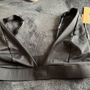 Plunge bikini Skims top